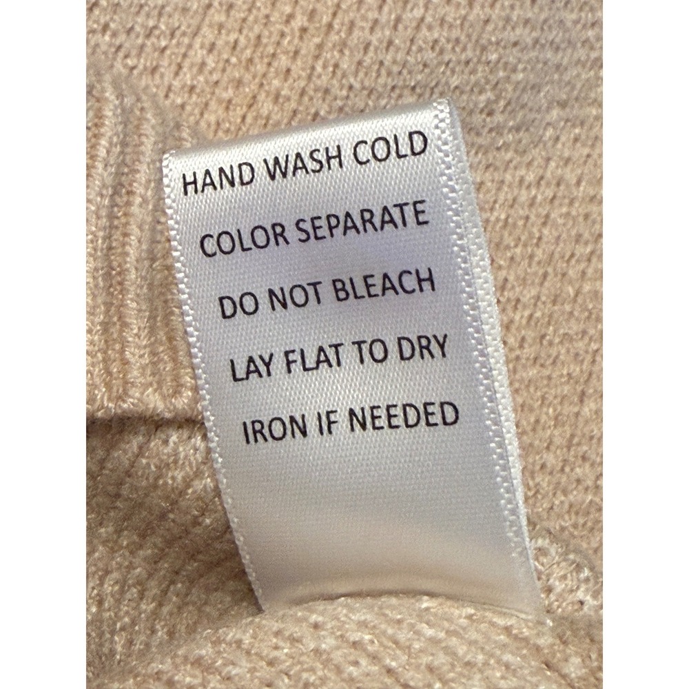 LE LIS COLLECTION Women Sweater Beige Bow Pattern‎ Cropped Knit Size M - Picture 5 of 6
